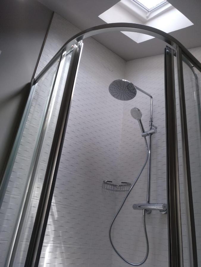 Travesia Rooms Sarria Kültér fotó
